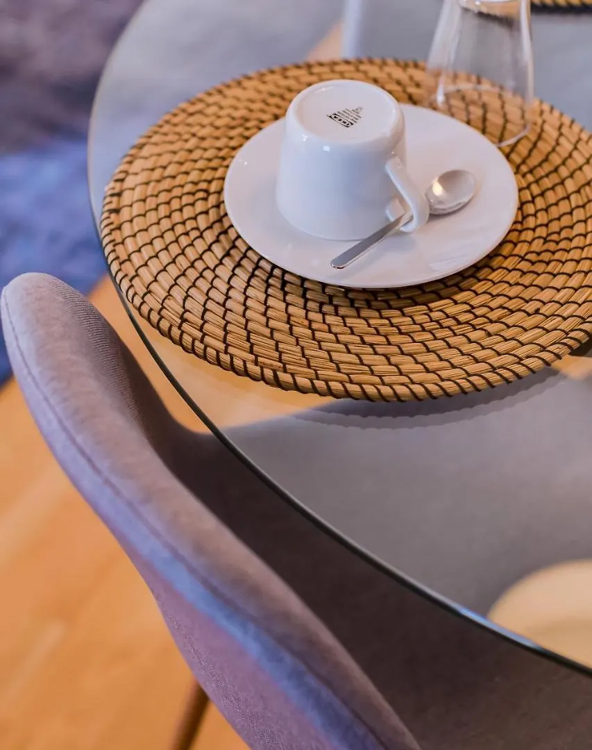 Poiais By Lisbon Inside Out Apartment Portugal