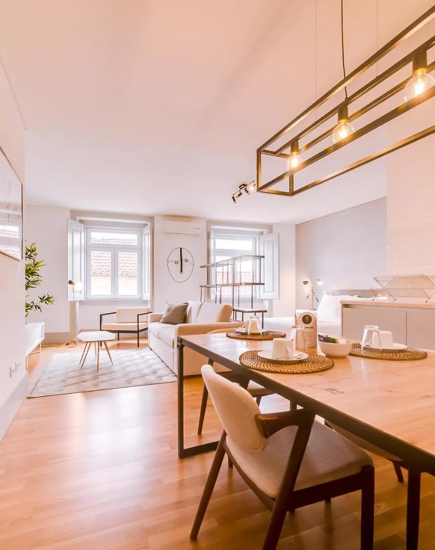 Poiais By Lisbon Inside Out Apartment