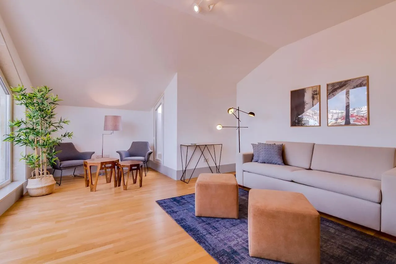Poiais By Lisbon Inside Out Apartment 0*,